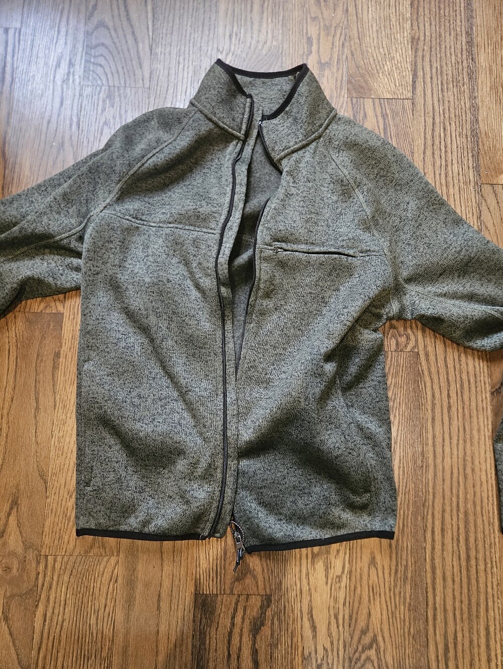 Gray/Green Zip-Front Fleece Sweater